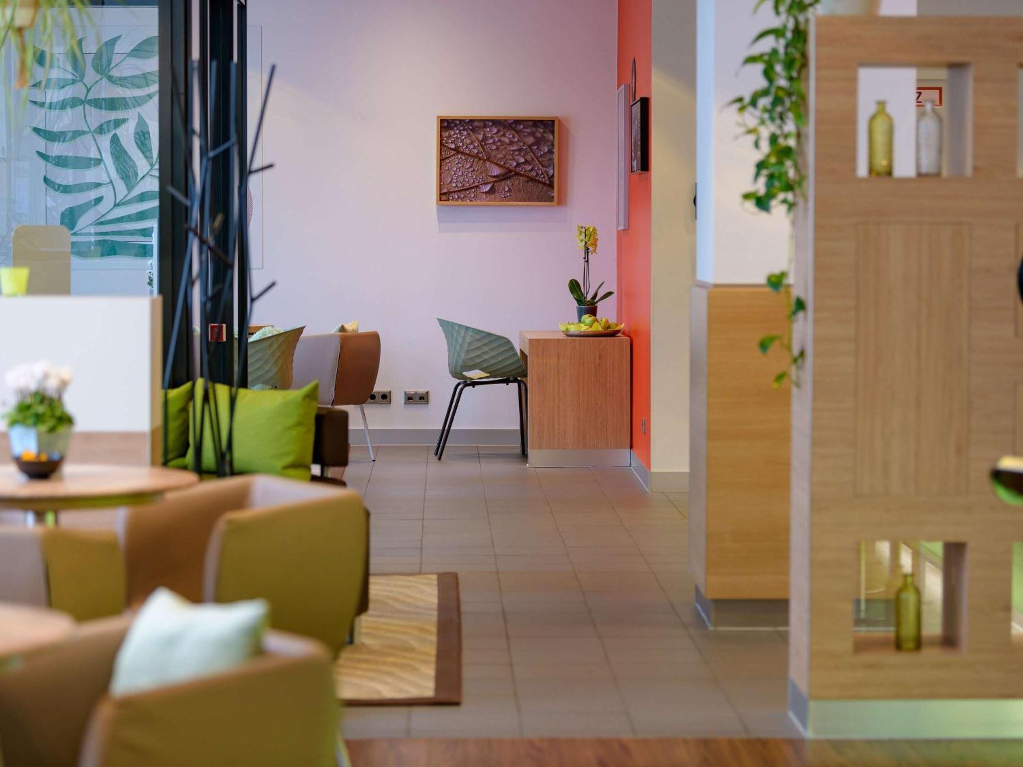 Ibis Heilbronn City Екстериор снимка