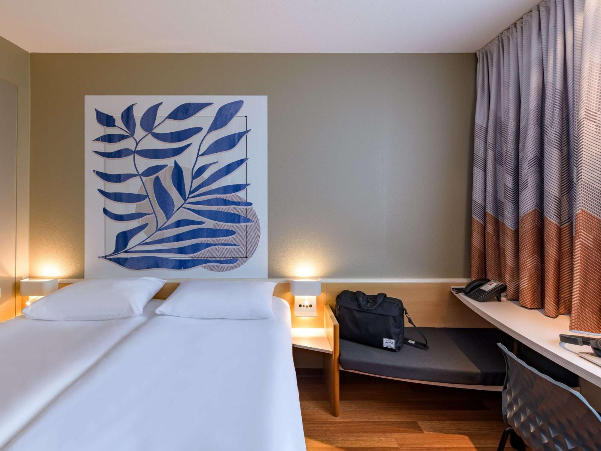 Ibis Heilbronn City Екстериор снимка