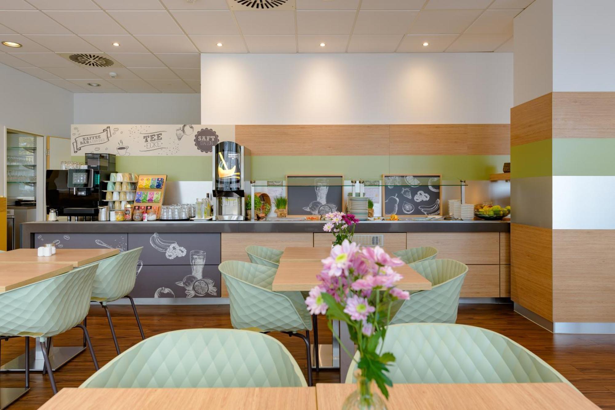 Ibis Heilbronn City Екстериор снимка