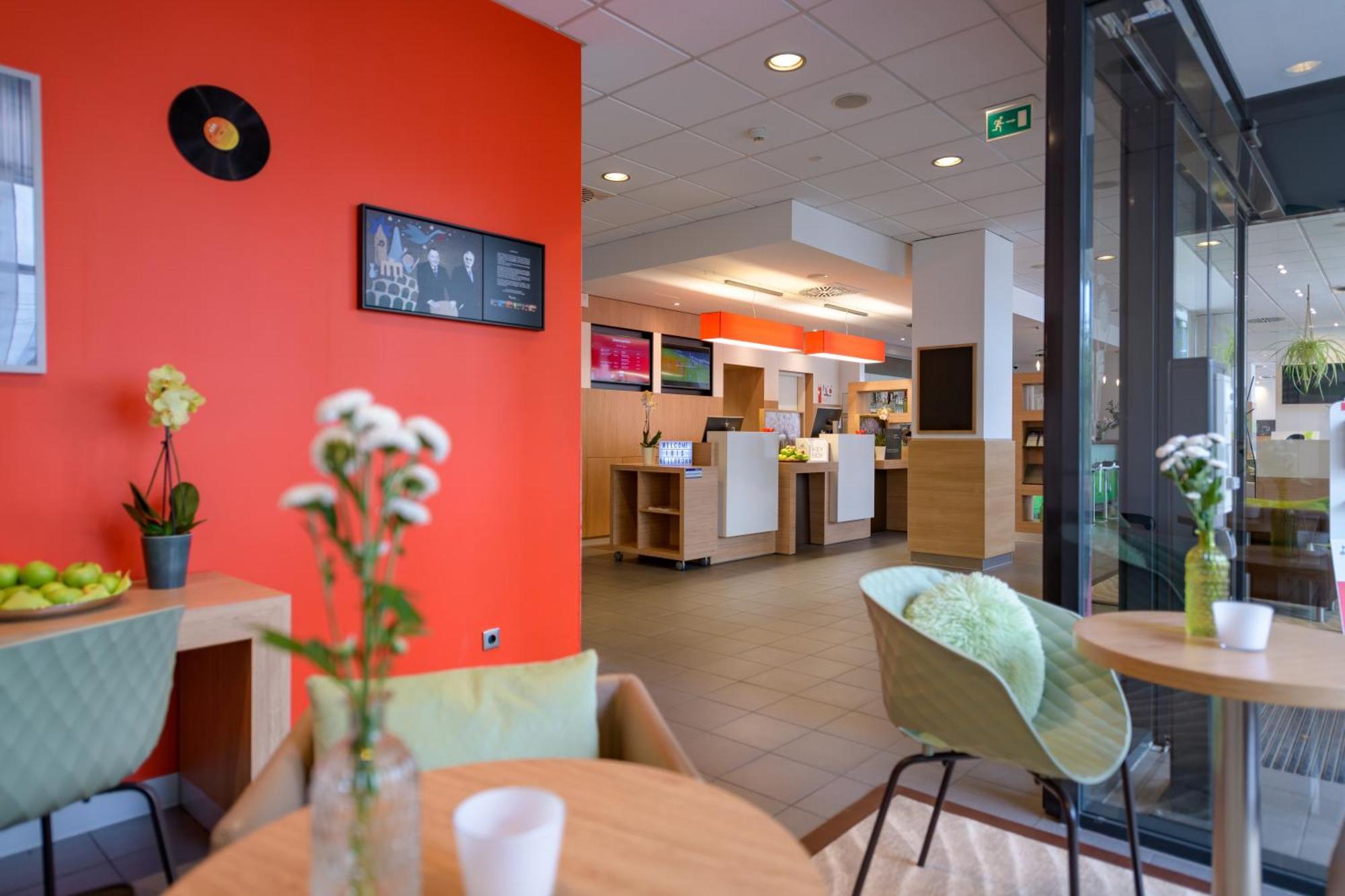 Ibis Heilbronn City Екстериор снимка